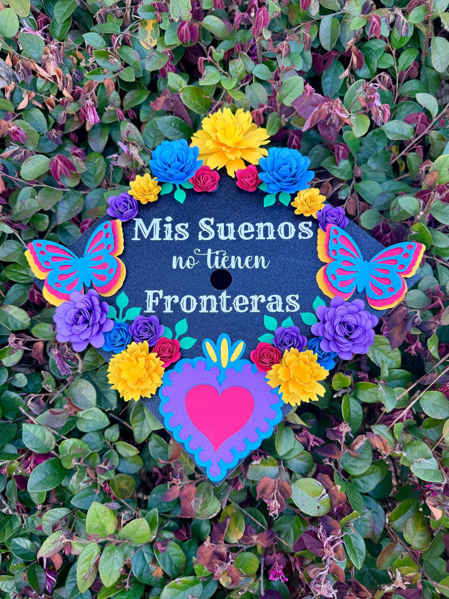 Mis Sueños Graduation Topper Lei or Set